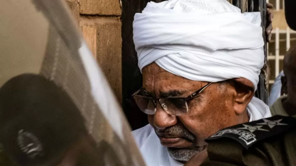 عمر البشير