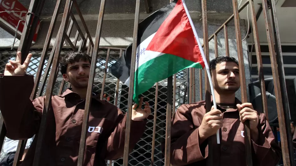 الأسرى في سجون الاحتلال