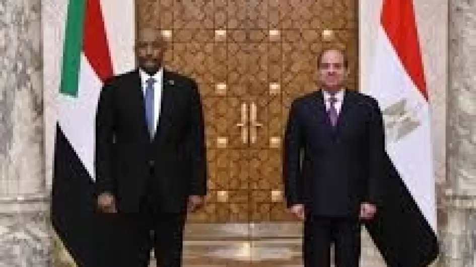 من بينها قرارات مرتقبة سيعلن عنها خلال الأيام المقبلة البرهان إلى القاهرة
