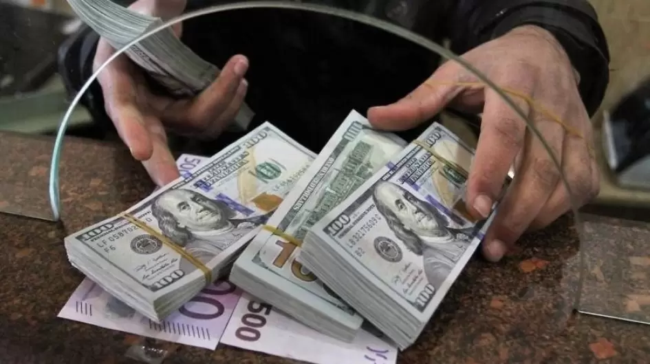 استقرار قياسى فى اسعار العملات الاجنبية اليوم