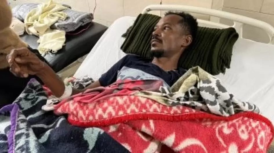 الشاب السوداني منقذ سيدة مصرية من القطار