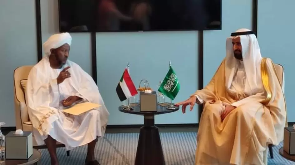 لقاء، وزير الاوقاف ونظيرة السعودي
