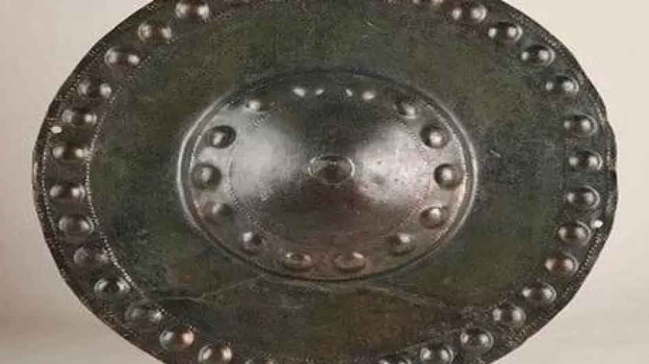 درع ملك أورارتو