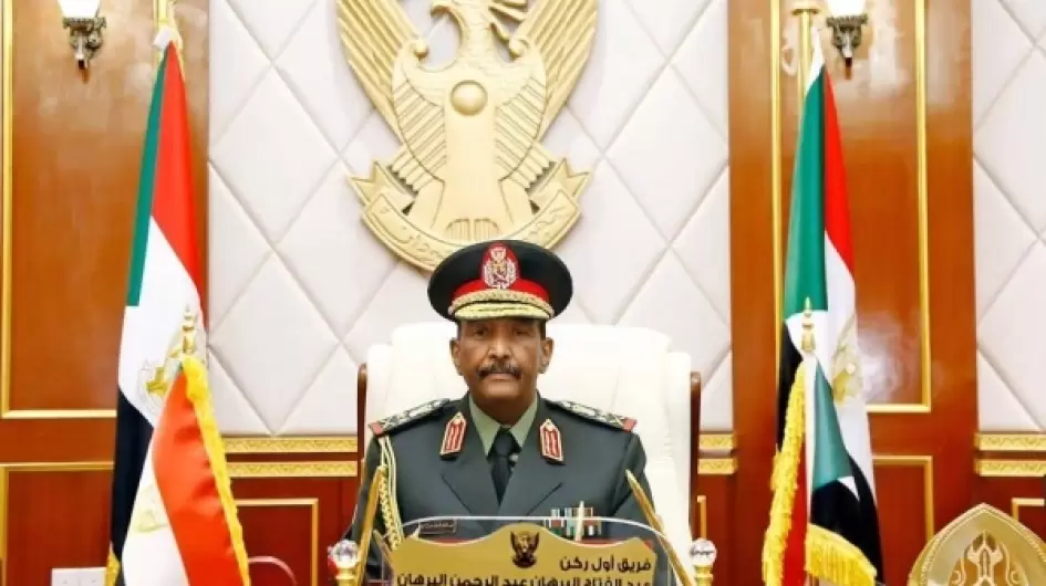 الفريق أول عبدالفتاح البرهان رئيس مجلس السيادة الإنتقالي القائد العام للقوات المسلحة
