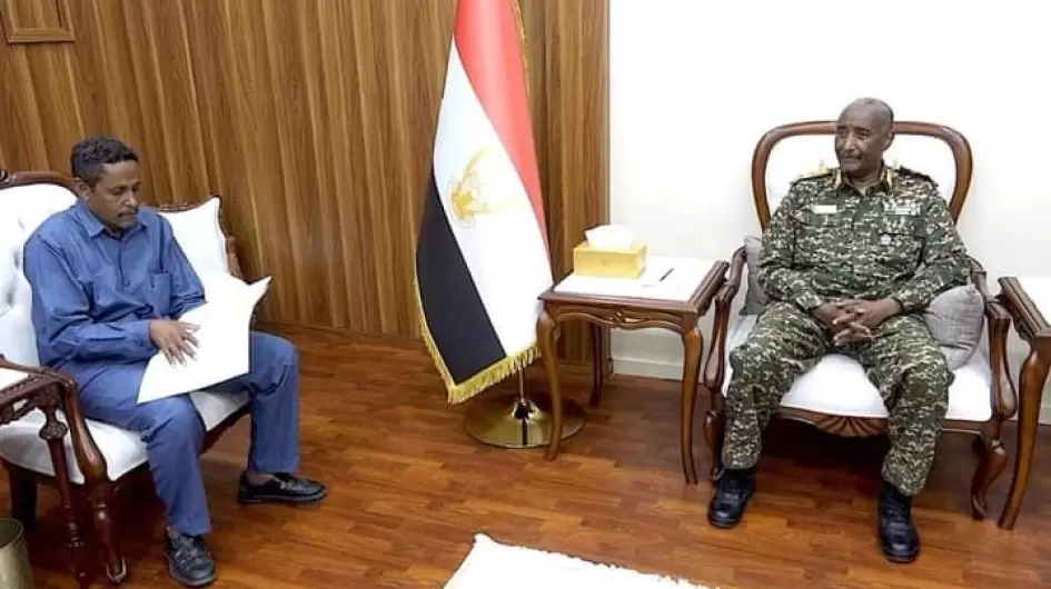 البرهان يلتقي وفد شعب البجا
